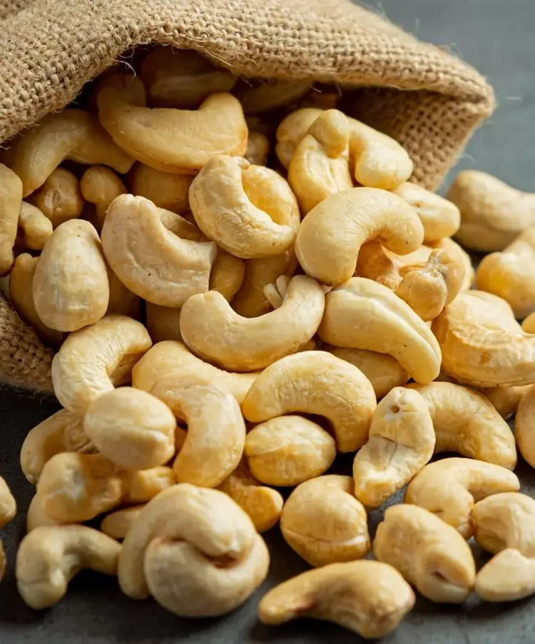 Cashews